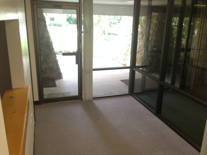 More Photos Of 502 NW 16th Ave, Gainesville Office For Lease