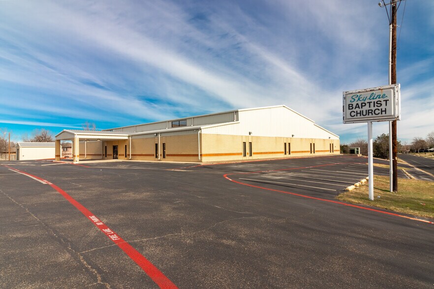 More Photos Of 906 Trimmier Rd, Killeen Religious Facility For Sale