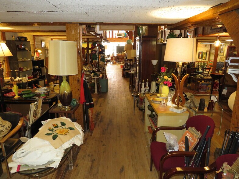 More Photos Of 110-112 W Washington st, Morris General Retail For Sale