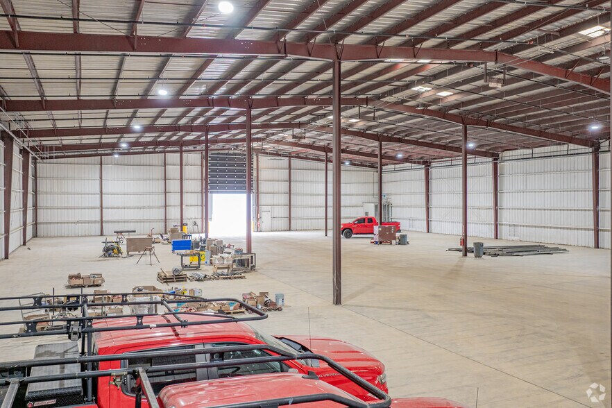 More Photos Of 1001 Bridge St, Fuquay Varina Unknown For Lease