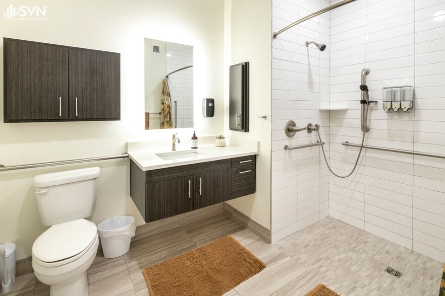 More Photos Of 319 Duke Rd, Lexington Assisted Living For Sale