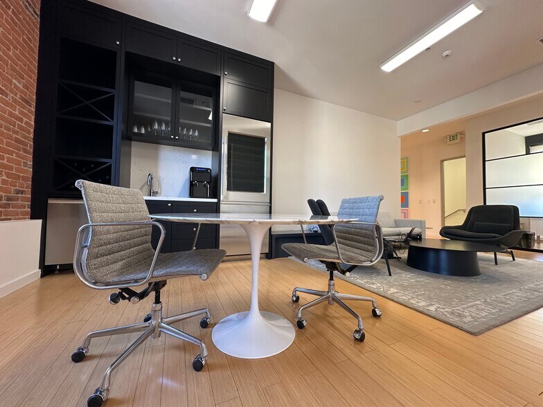 More Photos Of 1377-1381 Main St, Saint Helena Loft Creative Space For Lease