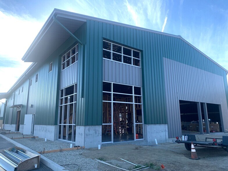 Primary Photo Of 3980 Steel Way, San Luis Obispo Warehouse For Lease
