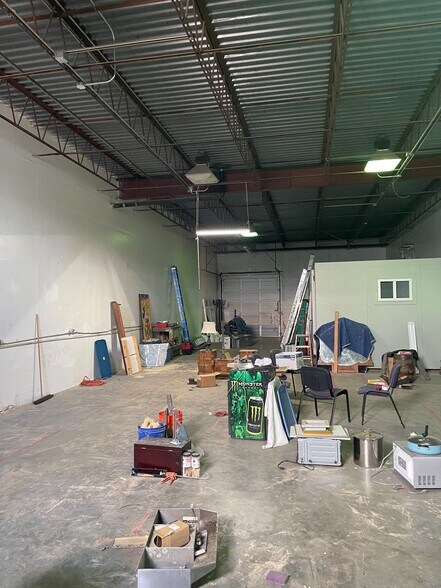 More Photos Of 5540-5564 Gray St, Arvada Warehouse For Lease
