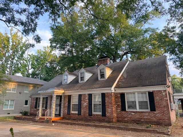 More Photos Of 3604 Midland Ave, Memphis Sorority Fraternity House For Sale