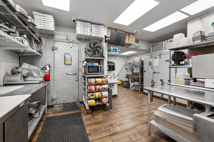 More Photos Of 3527 Washington Ave, Finleyville Freestanding For Sale