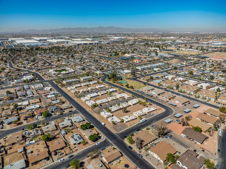 More Photos Of 109 E Brinker Dr, Avondale Apartments For Sale