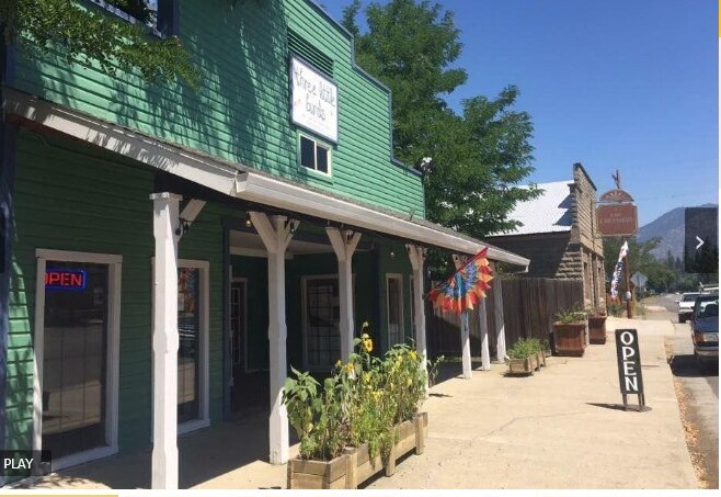 Primary Photo Of 11943 Main St, Fort Jones General Retail For Sale