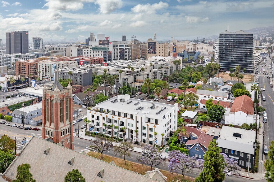 More Photos Of 1759 N Gower St, Los Angeles Apartments For Sale