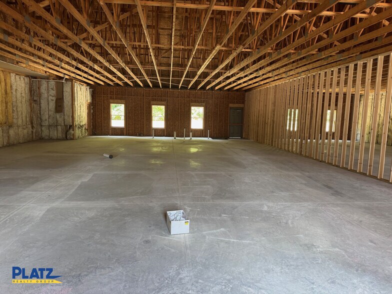 More Photos Of 8170 South Ave, Youngstown Medical For Lease