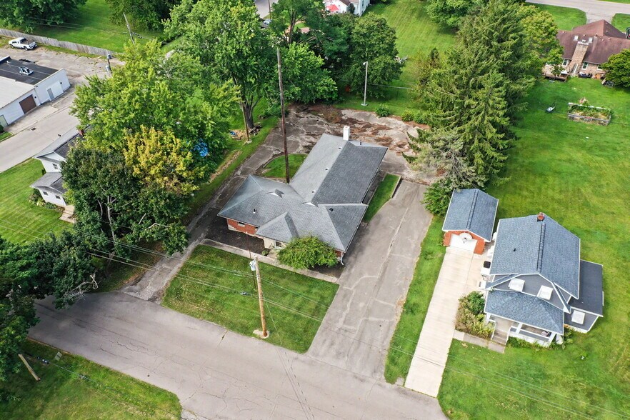 More Photos Of 1599 N Central Dr, Beavercreek Office For Sale