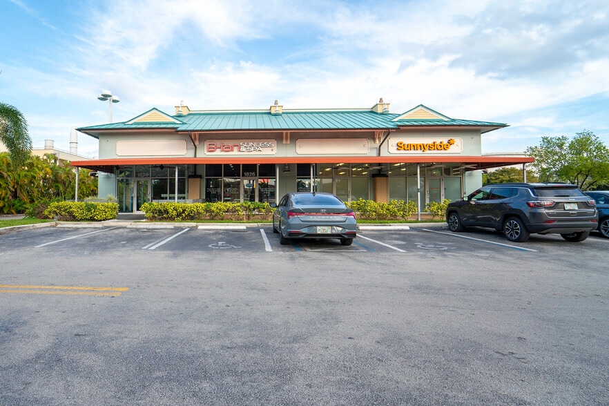 More Photos Of 1800-1940 SE Cordova Rd, Fort Lauderdale Unknown For Lease