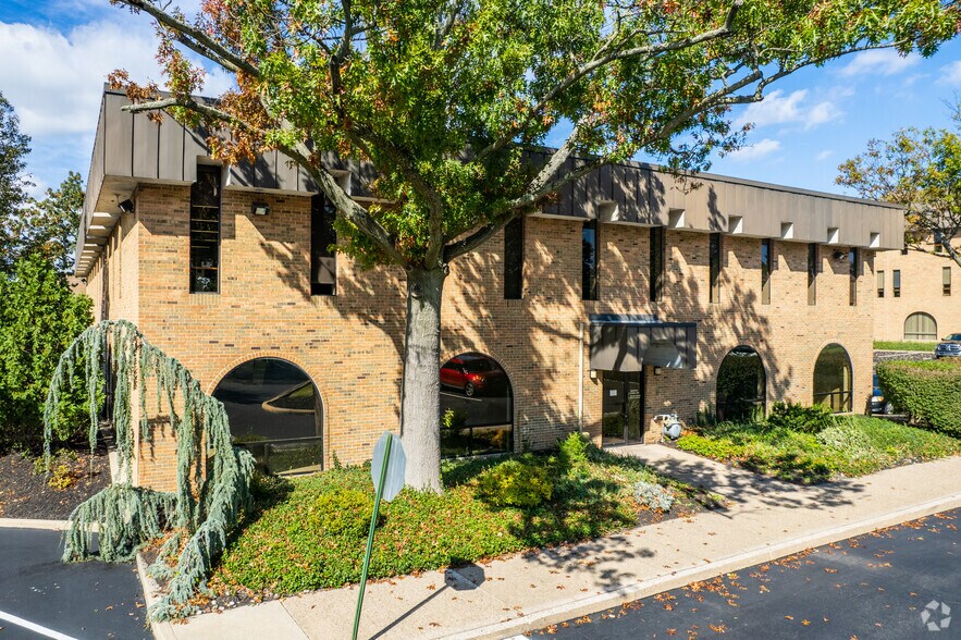 More Photos Of 1750 Walton Rd, Blue Bell Office For Lease