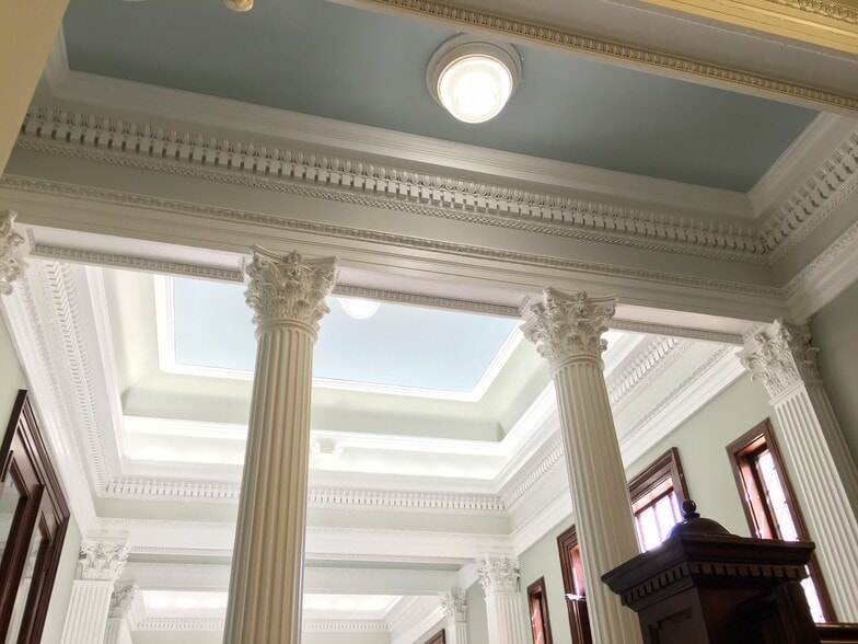 More Photos Of 1201 Felix St, Saint Joseph Lodge Meeting Hall For Sale