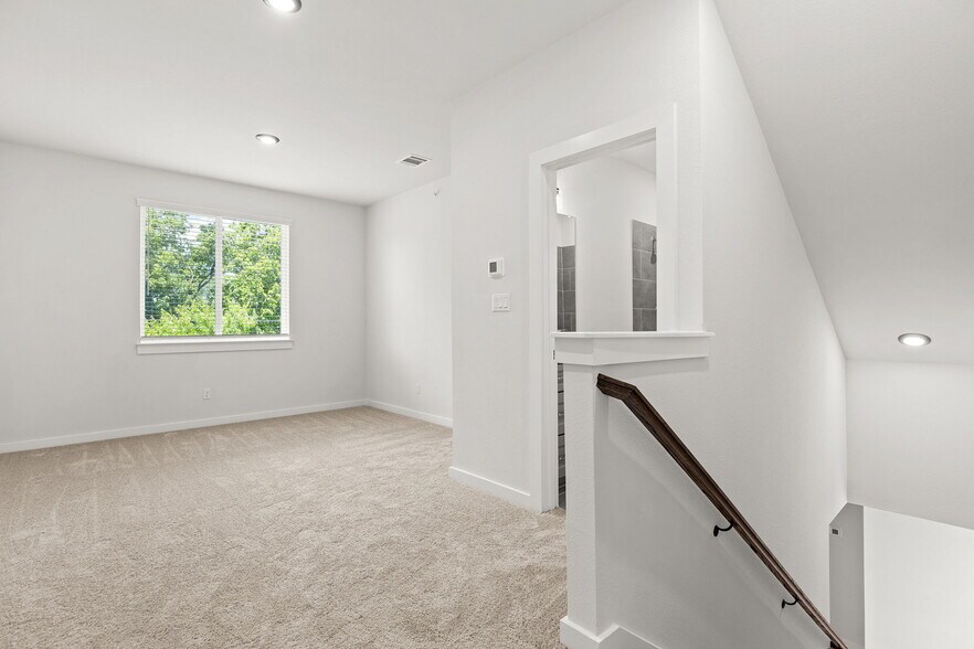 More Photos Of 2600 Gattis School Rd, Round Rock Apartments For Sale