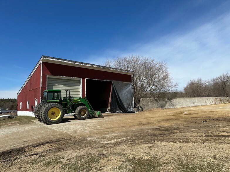 More Photos Of 2096 US 7, Rutland Specialty For Sale