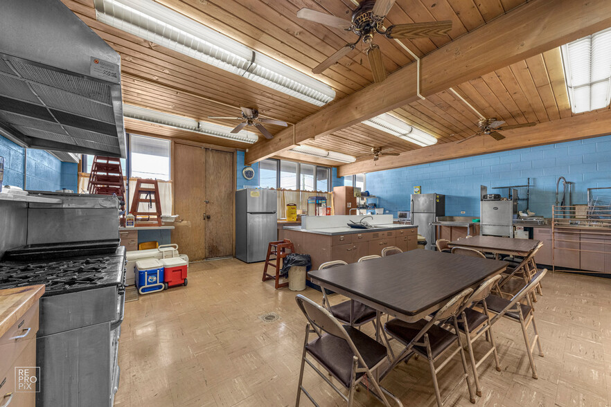 More Photos Of 3600 W 79th St, Chicago Religious Facility For Sale