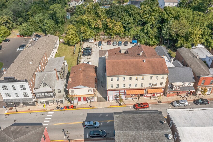 More Photos Of 211 Main St, Royersford Bar For Sale