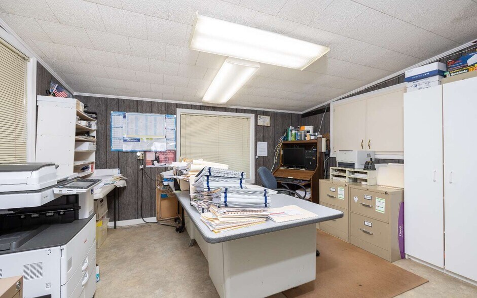 More Photos Of 11973 SE County Road 132, Jasper Office Residential For Sale
