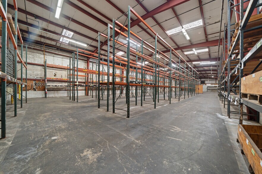 More Photos Of 506 SE 3rd Ave, Ocala Warehouse For Sale