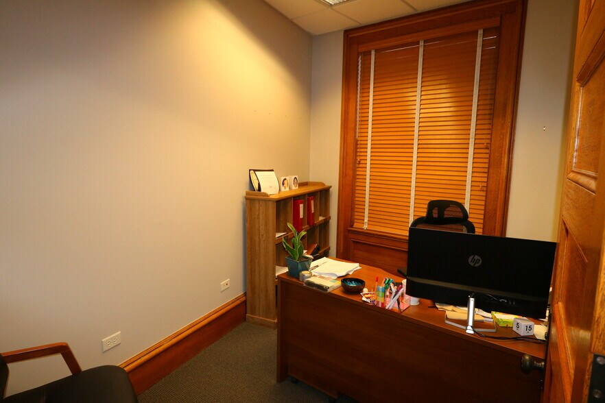 More Photos Of 730 17th St, Denver Office For Sale