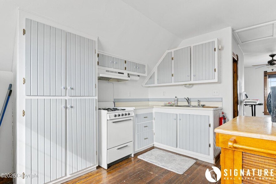 More Photos Of 115 Pine Haven Rd, Pine Haven Trailer Camper Park For Sale