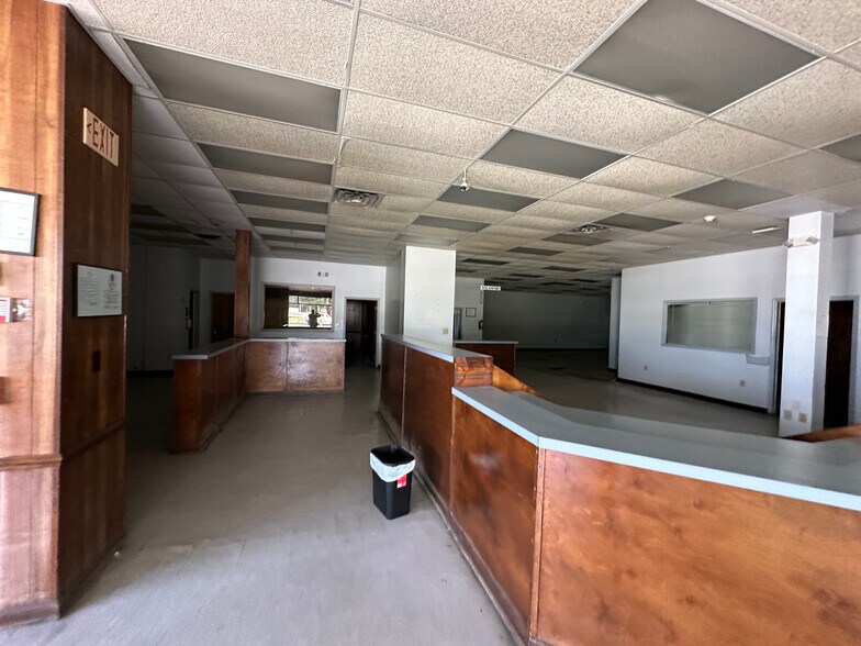 More Photos Of 724 Bell Fork Rd, Jacksonville Office For Sale