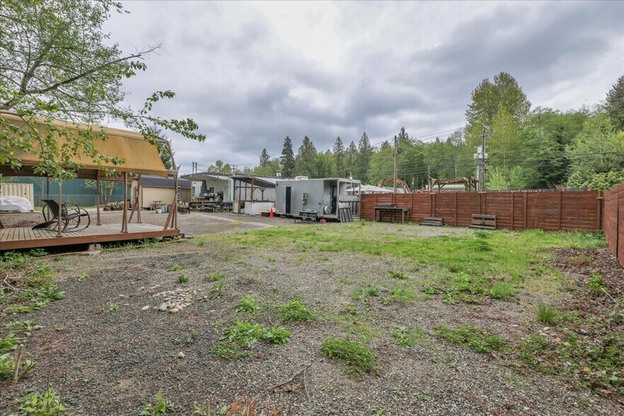More Photos Of 23601 NE Wa-3, Belfair Freestanding For Sale