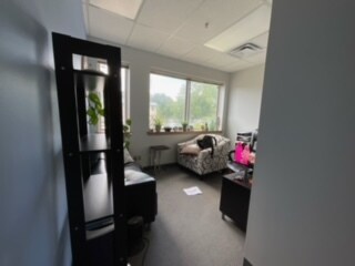 More Photos Of 6 Ponds Edge Dr, Chadds Ford Medical For Lease