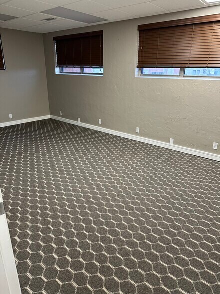 More Photos Of 4540 NW 10th St, Oklahoma City Office For Lease