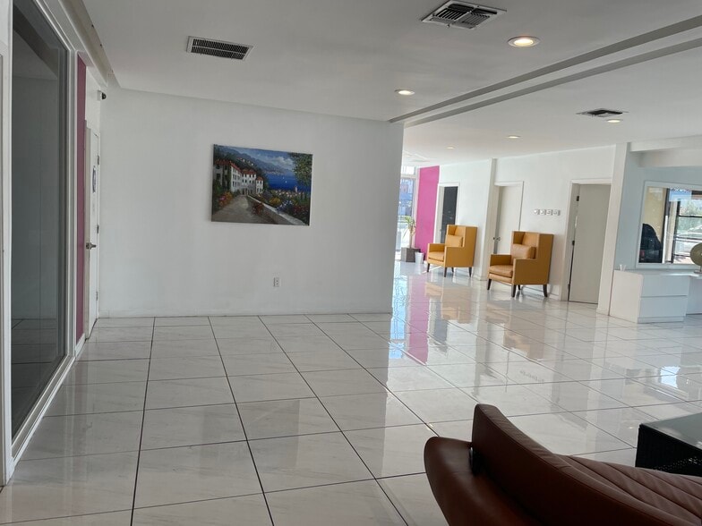 More Photos Of Unit B - 2828 Monterey Hwy, San Jose Land For Lease