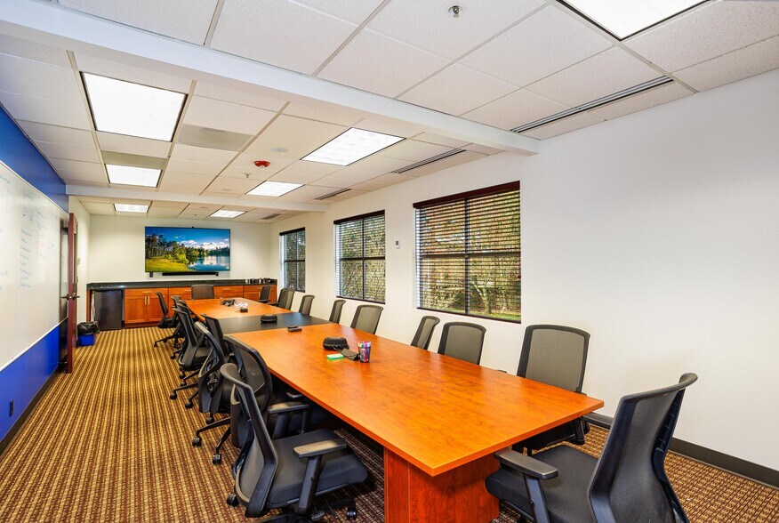 More Photos Of 14300 SE First St, Vancouver Office For Lease