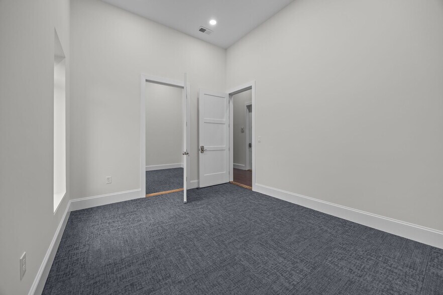 More Photos Of 1484 Dale Earnhardt Blvd, Kannapolis Freestanding For Lease