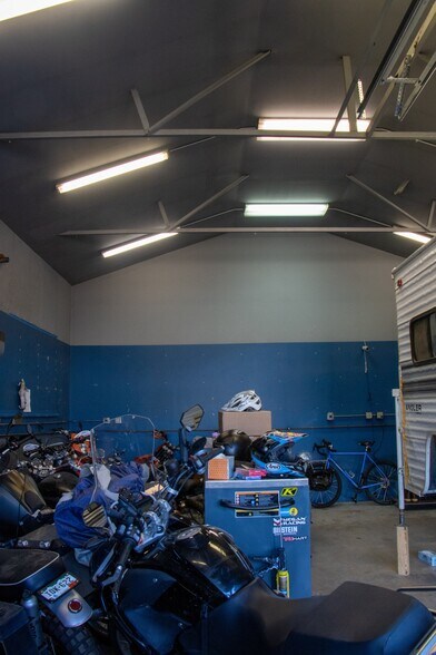 More Photos Of 3200 Pearl St, Boulder Warehouse For Sale