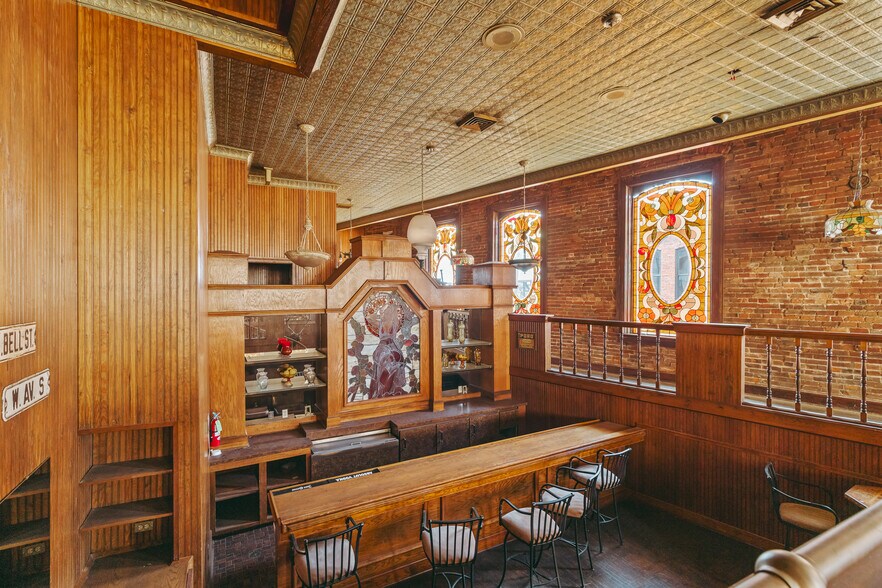 More Photos Of 100 S Grand St, Monroe Restaurant For Sale