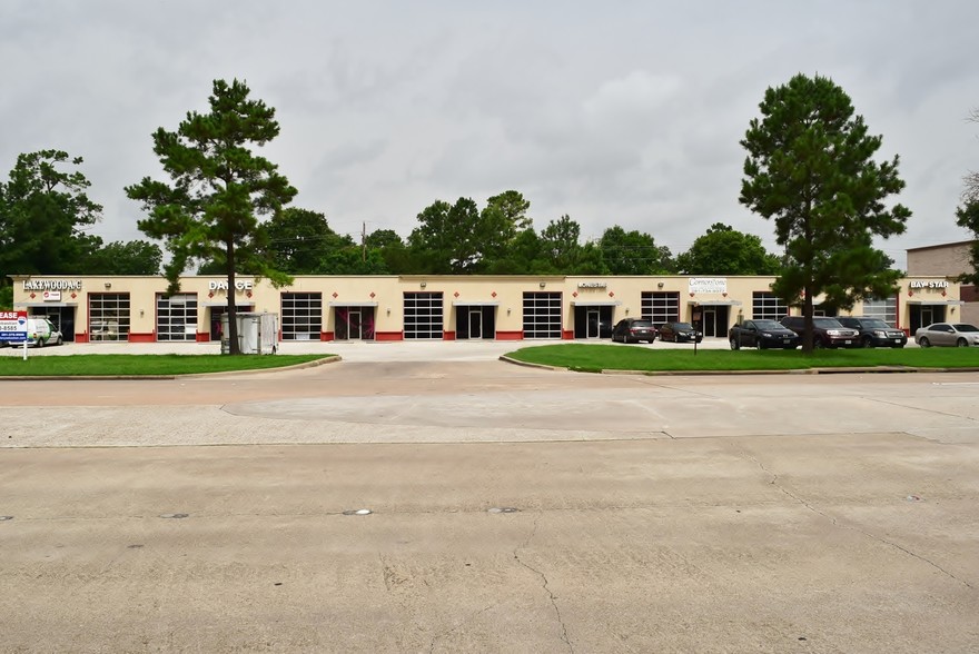 Primary Photo Of 16121 N Eldridge Pky, Tomball Flex For Lease