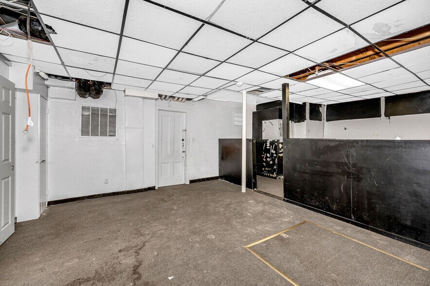 More Photos Of 16-20 Concord st, Lowell Office For Lease