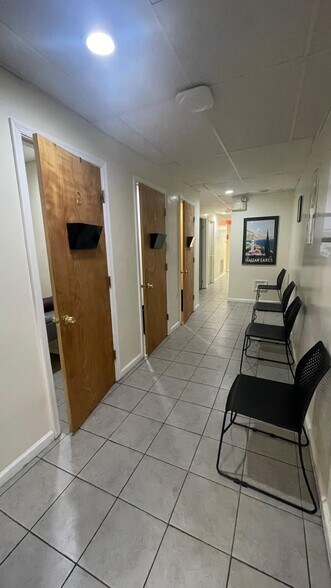 More Photos Of 6518-6522 Lebanon Ave, Philadelphia Office Residential For Sale