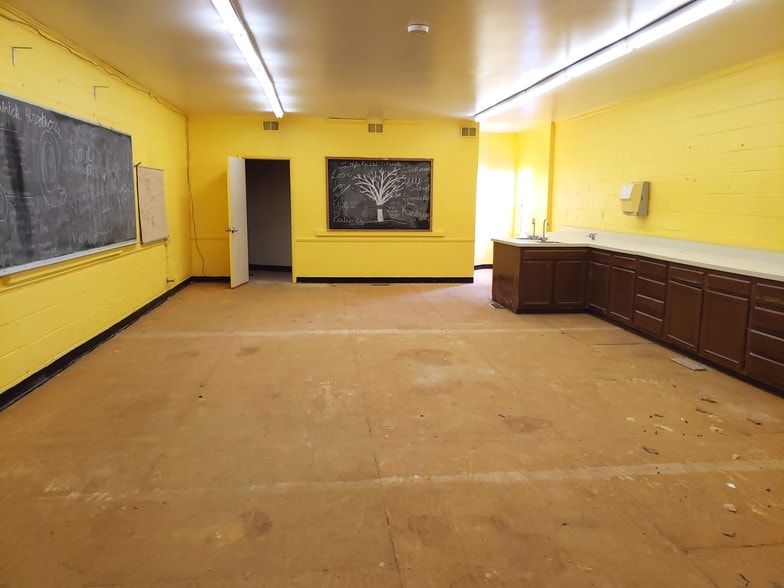 More Photos Of 5408-5410 Brinkley Rd, Temple Hills Schools For Sale