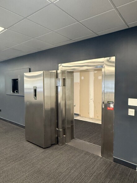 More Photos Of 3801 Hollywood Blvd, Hollywood Medical For Lease