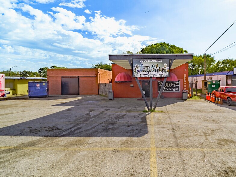 More Photos Of 3409 Miller Ave, Fort Worth Restaurant For Sale