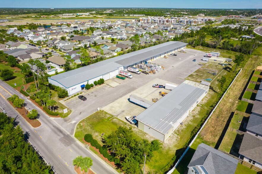 More Photos Of 3006 Lisenby Ave, Panama City Warehouse For Lease