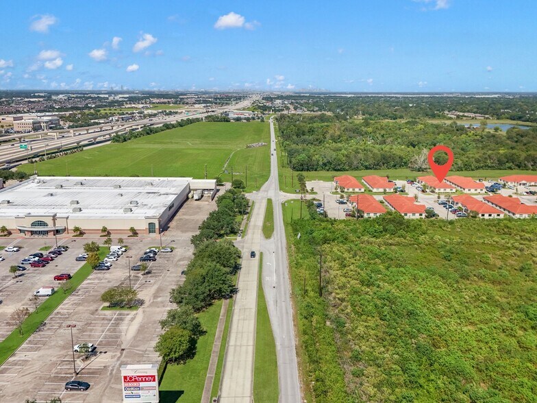 More Photos Of 2743 Smith Ranch Rd, Pearland Loft Creative Space For Sale