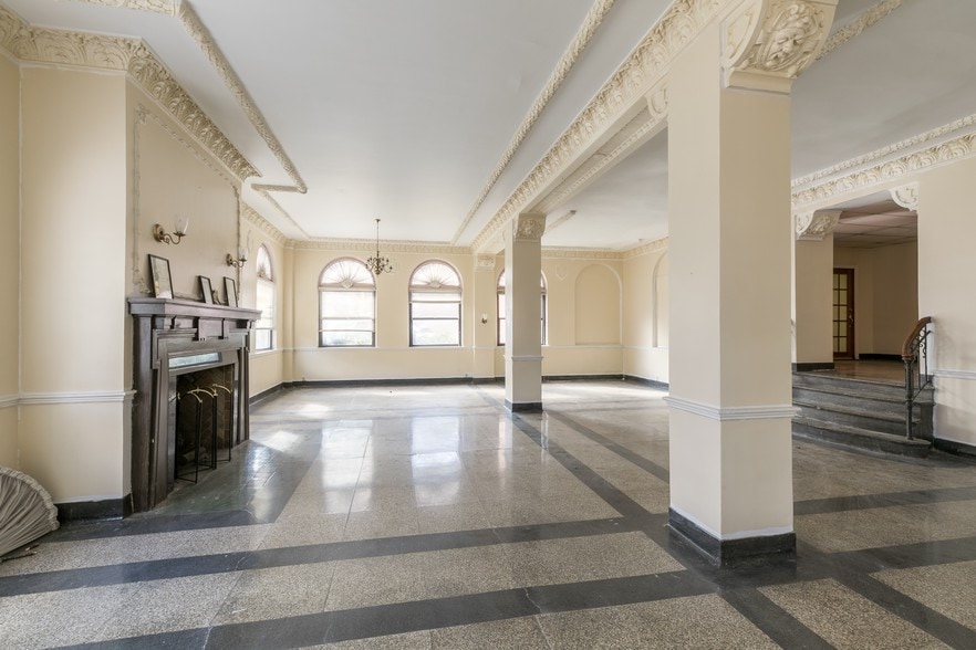 More Photos Of 870 Vine St, Chattanooga Apartments For Lease