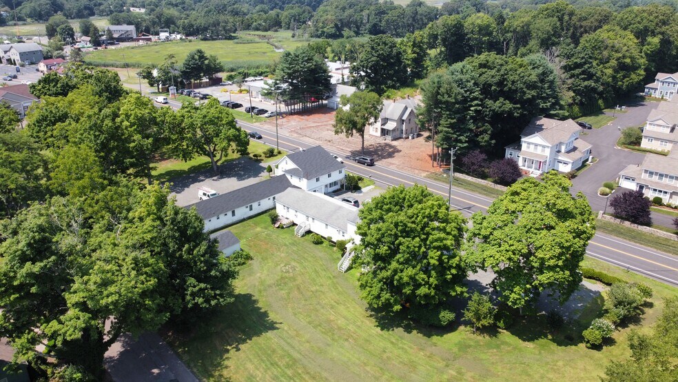 More Photos Of 60 Boston Post Rd, Madison Storefront Retail Office For Sale