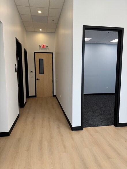 Primary Photo Of 205 E Morrissy Dr, Elkhorn Warehouse For Lease