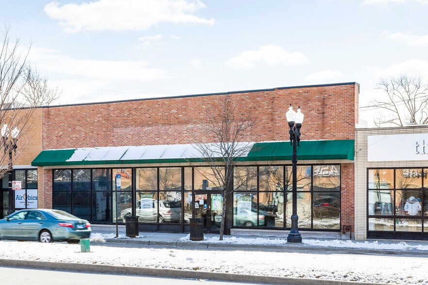 More Photos Of 2301-2323 W 95th St, Chicago Storefront For Lease