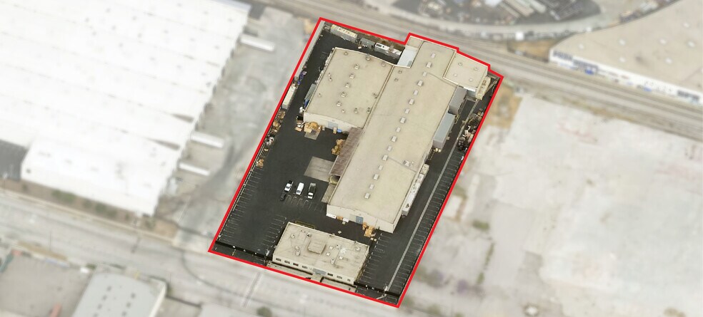 Primary Photo Of 2501 Malt Ave, Commerce Warehouse For Lease