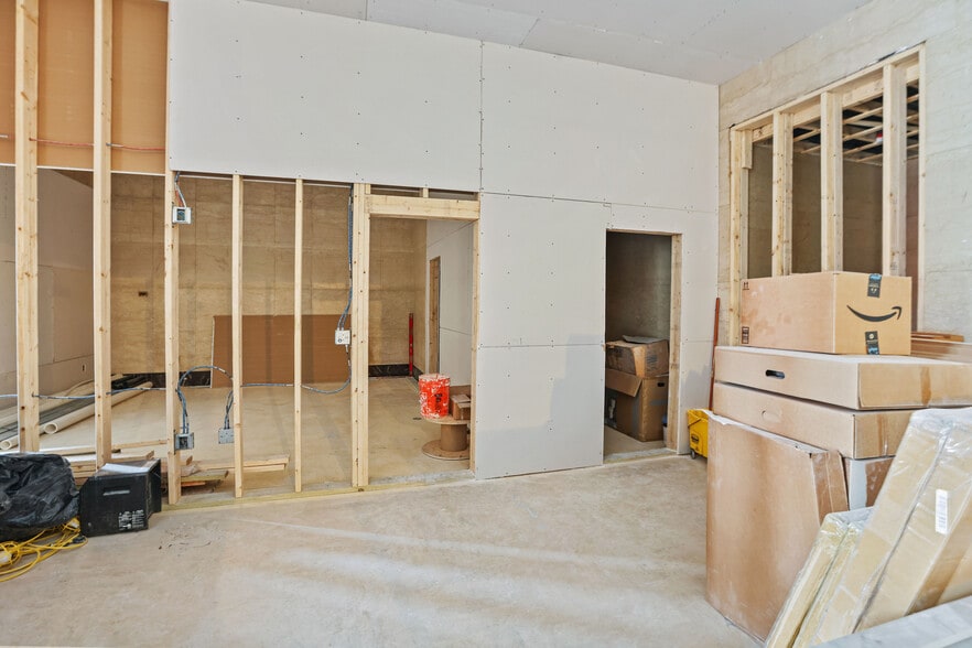 More Photos Of 216 Main St, Pawtucket Office For Sale