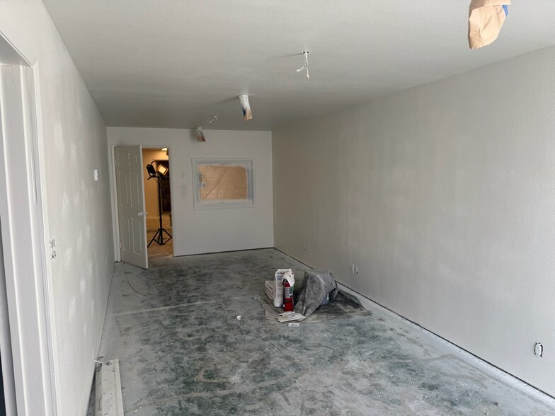 More Photos Of 1814 Empire Industrial Ct, Santa Rosa Warehouse For Sale